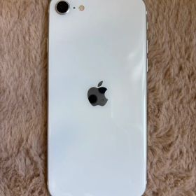 Apple iPhone se2本体 ホワイト