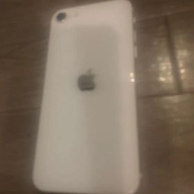 ★極美品 iPhone SE 第3世代 64GB 白 ホワイト★