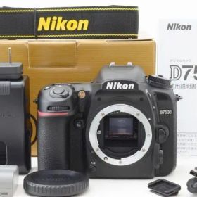 ☆新品同様☆ Nikon ニコン D7500 ボディ 元箱 付属品 Shot数 僅か 20枚以下！ ♯26062503