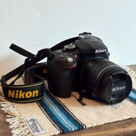 【ジャンク扱い】Nikon D5300 レンズキット 動作未確認・現状品
