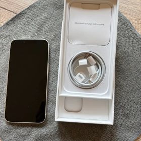 Apple iPhone 14 本体 スターライト128GB 美品 おまけ付き