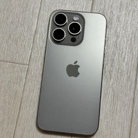【シャッター音無 】 iPhone 15pro 512G 香港SIMフリー 箱無