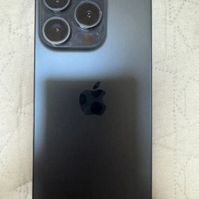 【美品】iPhone15 pro 128G ios 17.0 SIM フリー