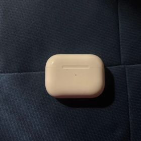 Apple AirPods Pro2 中身なし