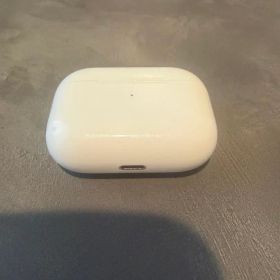Apple AirPods Pro (第一世代)