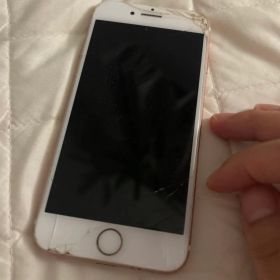 Apple iPhone 7 ローズゴールド 本体（ジャンク）