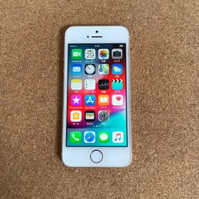 673【早い者勝ち】美品☆iPhoneSE 64GB SIMフリー☆