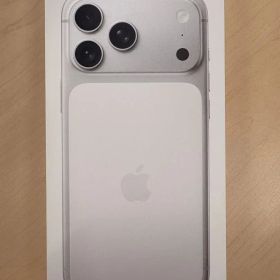 新品未開封 iPhone17ProMax 256GB シルバー SIMフリー