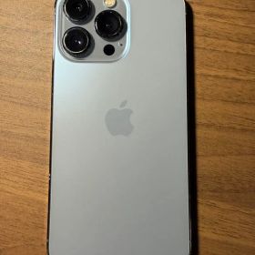 Apple iPhone 13 Pro 本体