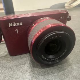 Nikon 1 J2 レッド NIKKOR 10-30mm