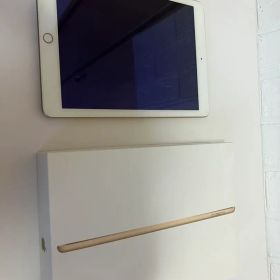 iPad 第5世代 32GB ゴールド Wi-Fi 良品 箱あり