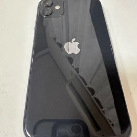 【美品】Apple iPhone 11 本体 ブラック