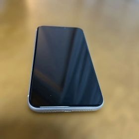 iPhone 11 ホワイト 128GB