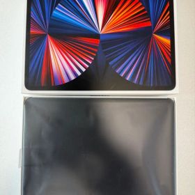 Apple iPad Pro 12.9インチ 第5世代 256GB Wi-Fi