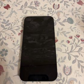 Apple iPhone 13 本体 ブラック