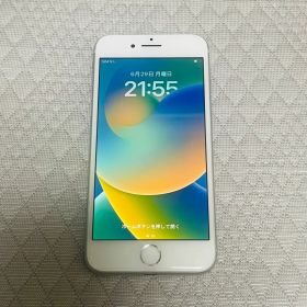Apple iPhone 8 シルバー 本体