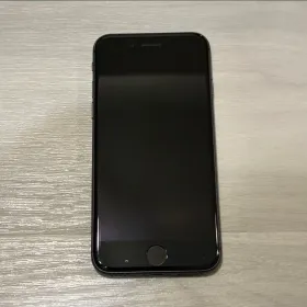 Apple iPhone 8 新品¥7,980 中古¥6,000 | 新品・中古のネット最安値