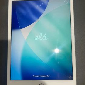 iPad mini 第5世代 Wi-Fi+Cellular 64GB シルバー
