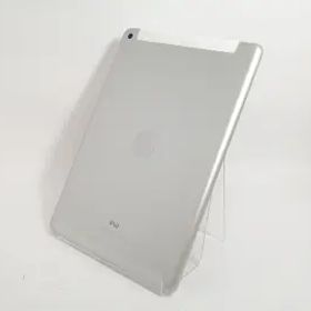 【中古】Apple au 【SIMロック解除済み】 iPad（第6世代/2018） 32GB シルバー MR6P2J/A【新宿】保証期間１ヶ月【ランクC】