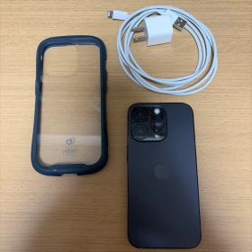 iPhone 14Pro 本体 ブラック＆iFaceケース、アダプタ、ケーブル付