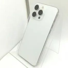 【中古】Apple 国内版 【SIMフリー】 iPhone 15 Pro Max 256GB ホワイトチタニウム MU6Q3J/A【秋葉5号】保証期間１ヶ月【ランクC】