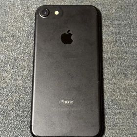 iPhone 7 ブラック 本体 128GB バッテリー最大容量82%