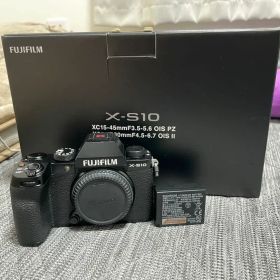 FUJIFILM X-S10 本体 ミラーレス一眼