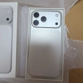 iPhone 17 Pro Max シルバー 512GB