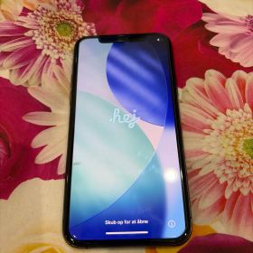 iPhone11pro 本体 SIMフリー