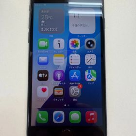 iPhone SE3 64GB ミッドナイト 海外版 バッテリーヘルス100%
