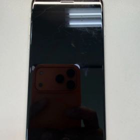 iPhone SE3 64GB スターライト 95% デモ機 359968970559923