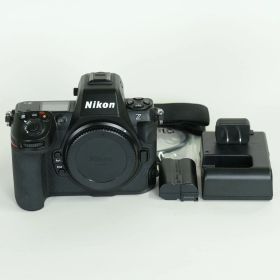 [美品 | シャッター数9,930回] Nikon Z8 | Nikon Zマウント