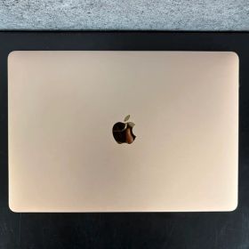 【本体のみ】MacBook Air M1 2020 8GB ゴールド