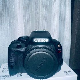 Canon EOS Kiss X7EF-S18-55mm充電器付き 動作確認済み