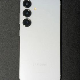 未使用に近いSamsung Galaxy S25 12GB 256GB 国内版 Galaxy S25 新品 104,000円 中古 74,999円 | ネット最安値の価格比較