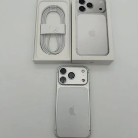 iPhone17Pro 256GB シルバー美品 バッテリー99% SIMフリー