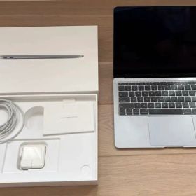 Apple MacBook Air 本体 2020 13-inch