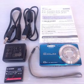 【美品】 CASIO デジタルカメラ EXILIM 1610万画素 6倍 ブルー EX-ZS25BE