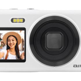 【新品・2営業日で発送】アイワマーケティングジャパン コンパクトデジタルカメラ aiwa cam DCB-2 ホワイト(1600万画素CMOSセンサー／電子手ブレ補正／AF／4倍デジ...