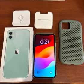 美品 Apple iPhone 11 64GB ミントグリーン