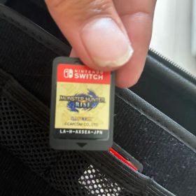 Nintendo Switch モンスターハンターライズ・スマッシュブラザーズ