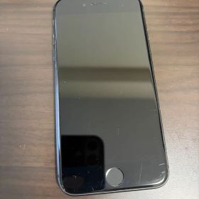 Apple iPhone 8 本体SIMフリー