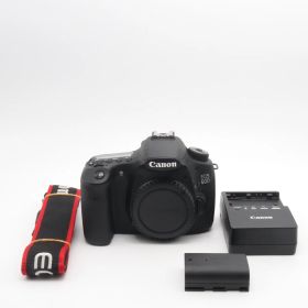 【シャッター回数：1700回】Canon EOS 60D ボディ 〔一眼レフカメラ〕