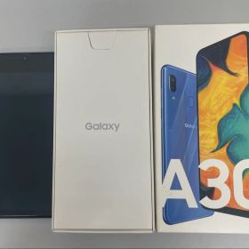 Samsung Galaxy A30 本体