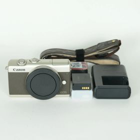 [良品 | バッテリー2個付] Canon EOS M200 ボディ リミテッドゴールド | Canon EF-Mマウント