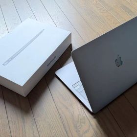 Apple MacBook Air M1 本体