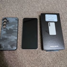 Galaxy S24 FE グレー 国内版・SIMフリー おまけ付き