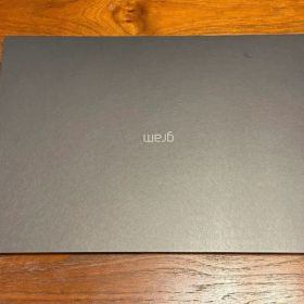 LG gram Pro 16 Core Ultra7/32GB/1TB US配列