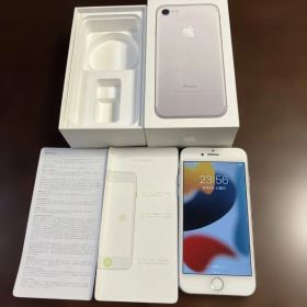 iPhone7★シルバー★バッテリー最大容量89%★32GB