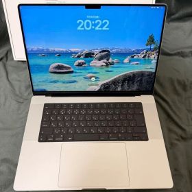 MacBook Pro 2021 16インチモデルシルバー / 1TB SSD